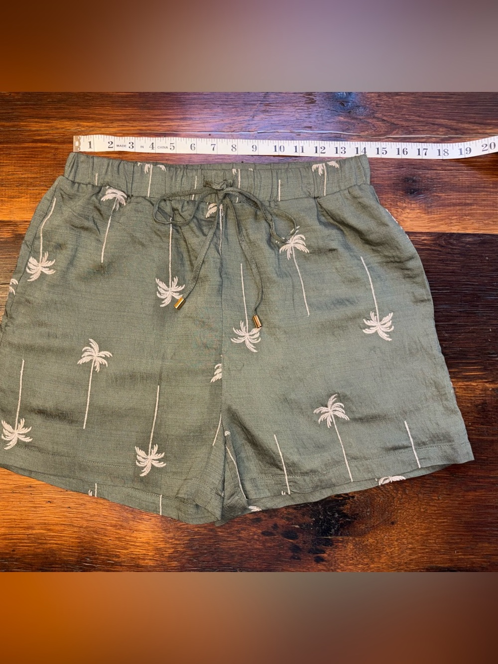 Men's Olive Green Palm-Print Linen Shorts